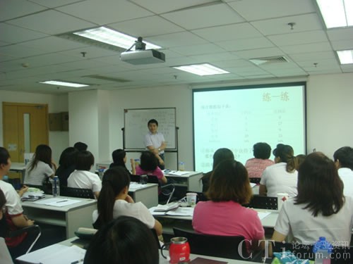 博納泓遠成功為華夏銀行客服中心實施管理培訓